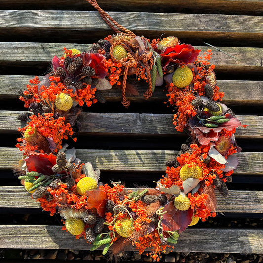 Krans til pynt i orange farver