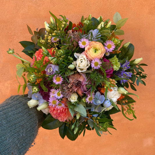 Tæt buket pastelmix